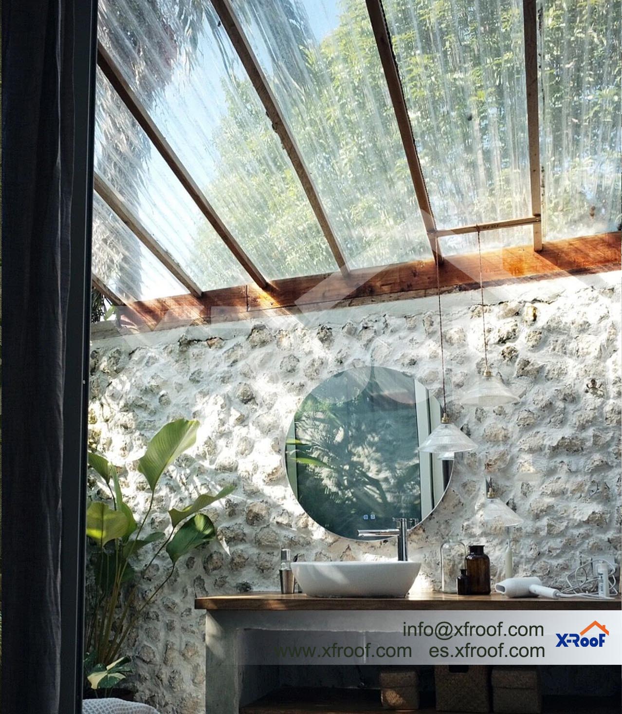Bathroom-Applications-of-Polycarbonate-Corrugated-Sheets-2.jpg